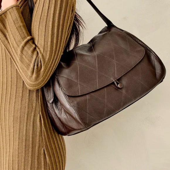 Vera Bradley Shoulder Bag - Picture 12 of 12